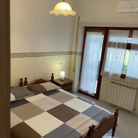 Casa Sul Mare+posto Auto+giardino+wifi Apartman Terracina